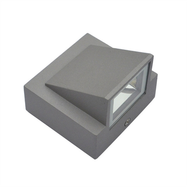 LED ウォールランプ IP65 屋外防水ガーデンポーチ照明 - Outdoor Lighting Lux のレビューと価格